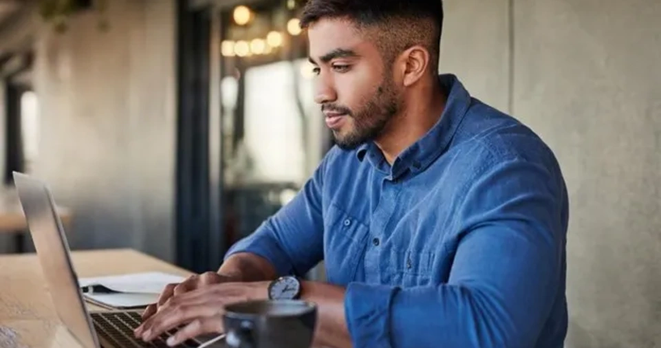 Step-by-Step Guide to Building a Business Website in 2025